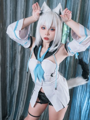 Tokar - Shirakami Fubuki_02