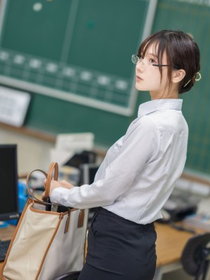 [けんけんぱ(けんけん)] - もしもけんけんが〇〇先生だったら？_006