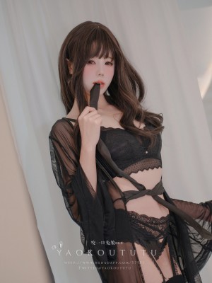 咬一口兔娘ovo - Tipsy big sister 微醺大姐姐_003