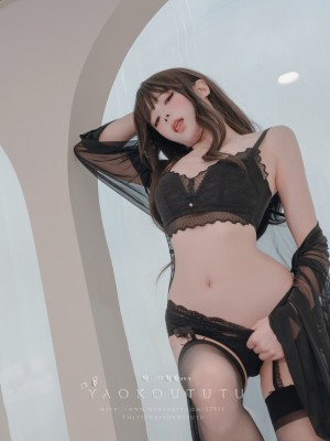 咬一口兔娘ovo - Tipsy big sister 微醺大姐姐_013