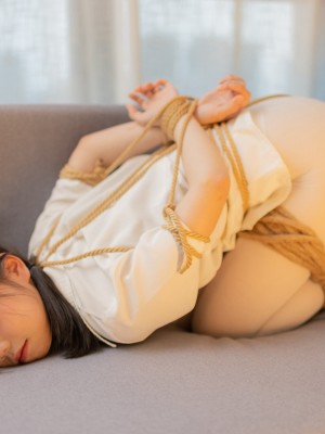 ஐ少女秩序ஐ - 内部私定 激萌萝莉捆绑塞跳蛋 全裸出浴(含V)_057