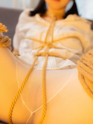 ஐ少女秩序ஐ - 内部私定 激萌萝莉捆绑塞跳蛋 全裸出浴(含V)_071