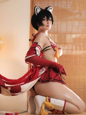 前羽_rr - Tsubaki Bluearchive_04