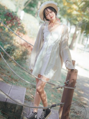 [Pure Media] Vol.208 Romi (로미) - Hot Date with His Girl_004