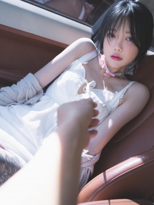 [Pure Media] Vol.208 Romi (로미) - Hot Date with His Girl_024