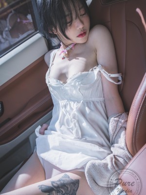 [Pure Media] Vol.208 Romi (로미) - Hot Date with His Girl_027