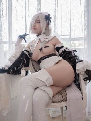 Azure - 2B Maid_05