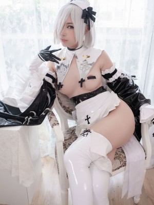 Azure - 2B Maid_06