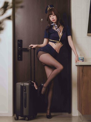 西园寺南歌 - 空姐_cosplay 西园寺南歌 - 空姐-4KHD.com-0002