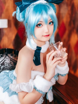 [许枳] 可爱的兔女郎_11