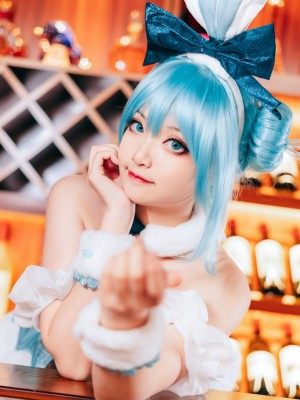 [许枳] 可爱的兔女郎_24