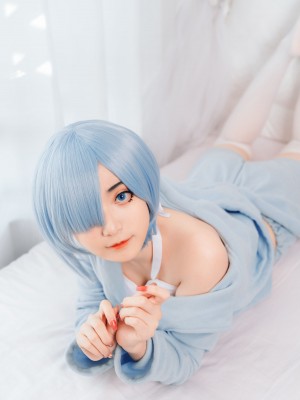 [许枳] 蕾姆的小床_03