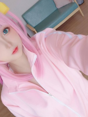 日奈娇 – 小孤独_099