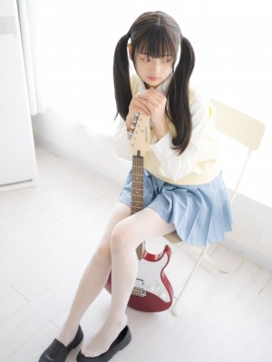 赤西夜夜 -【VIP】吉他少女-R18_22