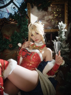 [湖里狸] 圣诞阿尔托莉雅_04