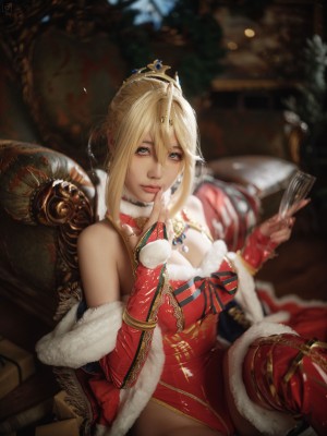 [湖里狸] 圣诞阿尔托莉雅_07