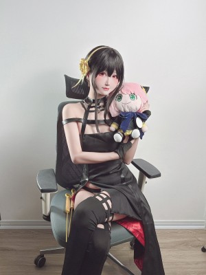 KuukoW - Yor Forger (Spy x Family)_02