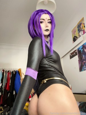 Monoki Chan - Raven (Selfie Set)