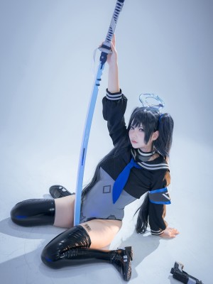 [是一只熊仔] 蓝色袖章_24