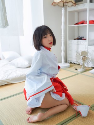 [Inkyung] XIUREN Vol.1702_p11