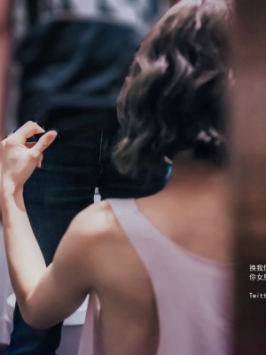 [深夜企划] 懂小姐 - 公园真空跑步_045