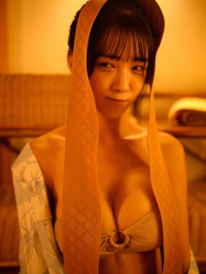 [天羽希純] 揺蕩う羽は海を泳ぐ _p5