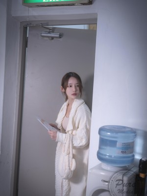 [Pure Media] Vol.269 Yeha (예하) - Visit suspicious hospital_011