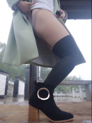 小兔牙 - 山顶郊外漏出_007