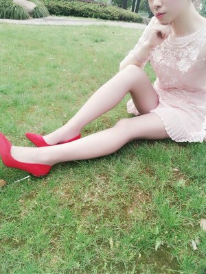 苏苏小公主酱 - 公园暴露_015