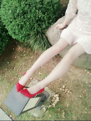 苏苏小公主酱 - 公园暴露_016