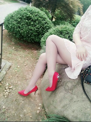 苏苏小公主酱 - 公园暴露_019