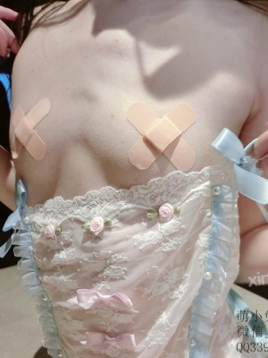 萌兰酱(萌小兔 草莓味兰兰)&nbsp;&nbsp;- 房间爬行_003