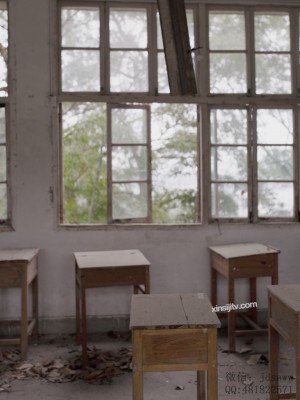 萌兰酱(萌小兔 草莓味兰兰)  - 废弃学校_089