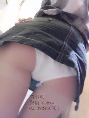 萌兰酱(萌小兔 草莓味兰兰)  - 高铁露出_022