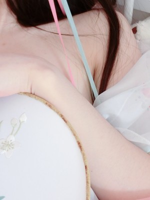 萌兰酱(萌小兔 草莓味兰兰)&nbsp;&nbsp;- 古装汉服诱惑_054