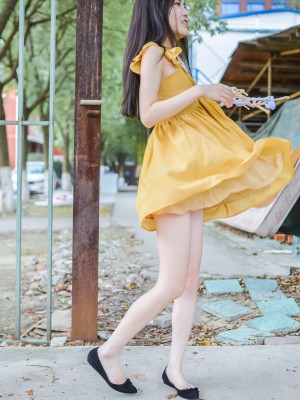萌兰酱(萌小兔 草莓味兰兰)  - 上海大学露出_044