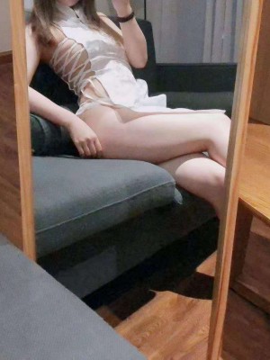 恶犬 - 白色旗袍_004