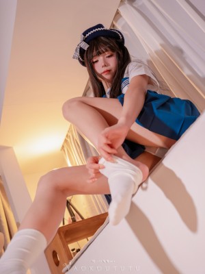 咬一口兔娘ovo - 体操部课后活动_034