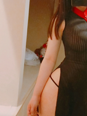 恶犬 - 黑透袍_002