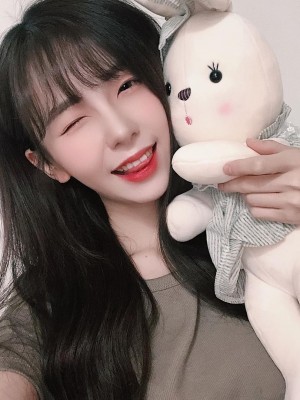 [leeesovely] Deleted Instagram 2_p249