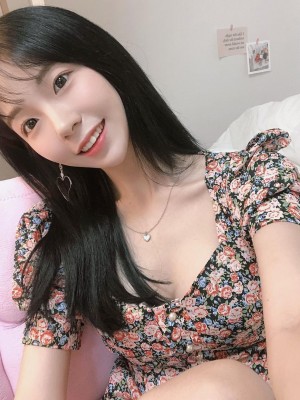 [leeesovely] Deleted Instagram 2_p300