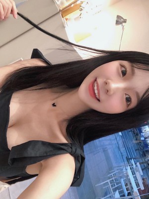 [leeesovely] Deleted Instagram 2_p304