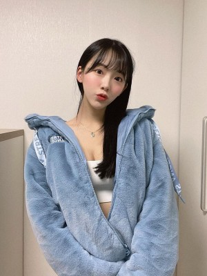 [leeesovely] Deleted Instagram 2_p398