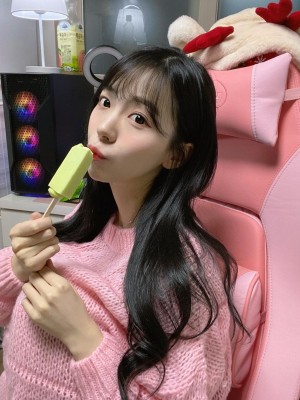 [leeesovely] Deleted Instagram 3_p445