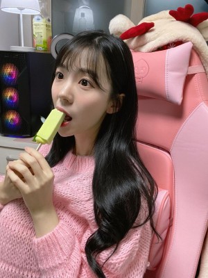 [leeesovely] Deleted Instagram 3_p446