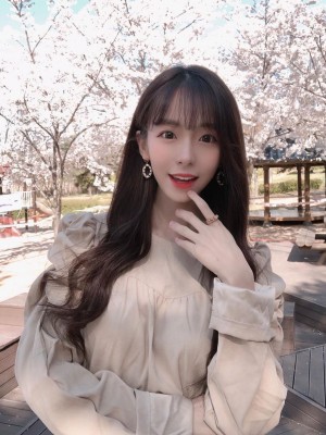 [leeesovely] Deleted Instagram 1_p175