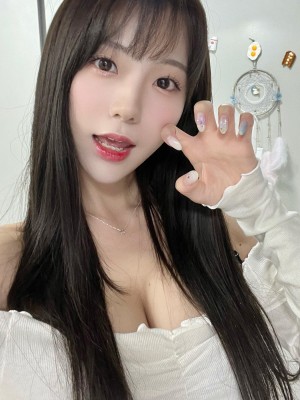 [leeesovely] Deleted Instagram 6_p127