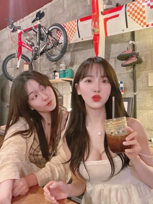 [leeesovely] Deleted Instagram 5_p804