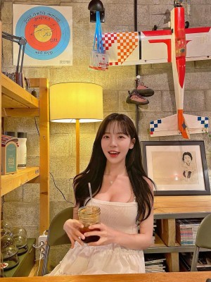 [leeesovely] Deleted Instagram 5_p806