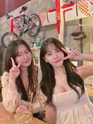 [leeesovely] Deleted Instagram 5_p813